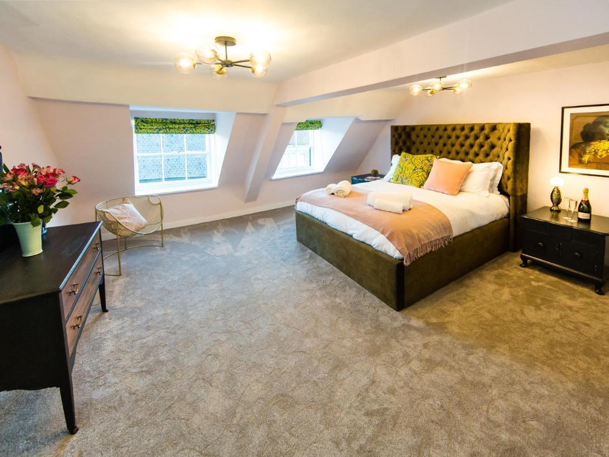 Maison Parfaite Yo1 - Exquisite 400 Year Old, City Centre Townhouse York Zewnętrze zdjęcie