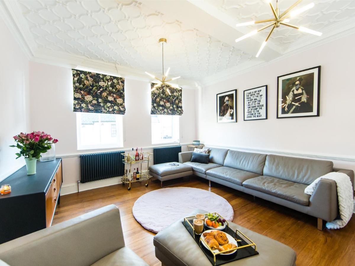 Maison Parfaite Yo1 - Exquisite 400 Year Old, City Centre Townhouse York Zewnętrze zdjęcie
